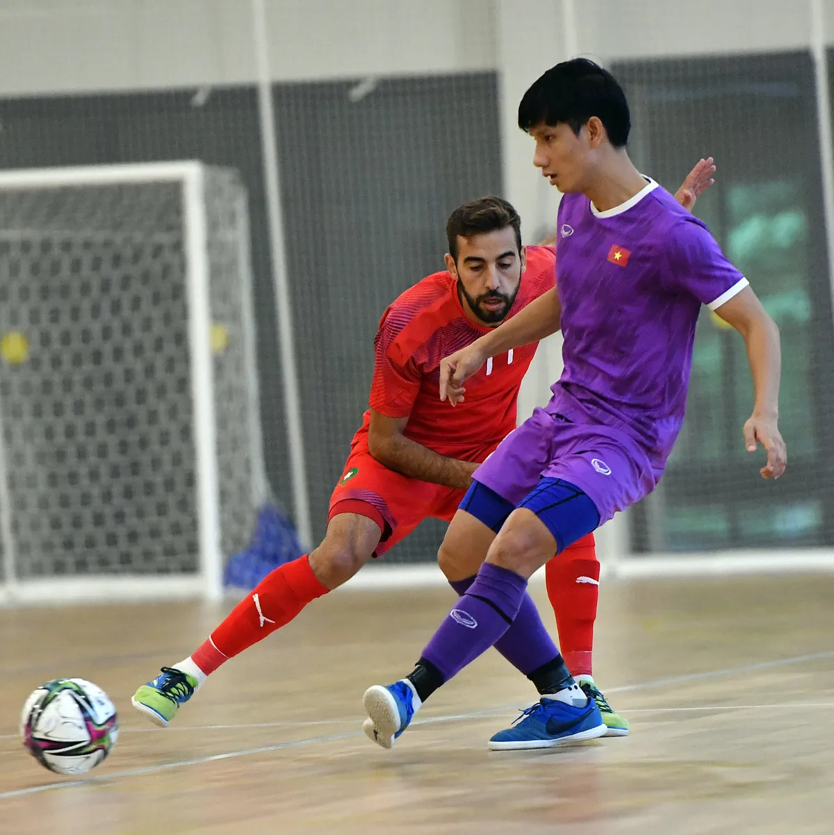 ĐT futsal Việt Nam không thể tạo bất ngờ trước ĐT futsal Morocco - Ảnh 2. ĐT futsal Việt Nam không thể tạo bất ngờ trước ĐT futsal Morocco - Ảnh 2.
