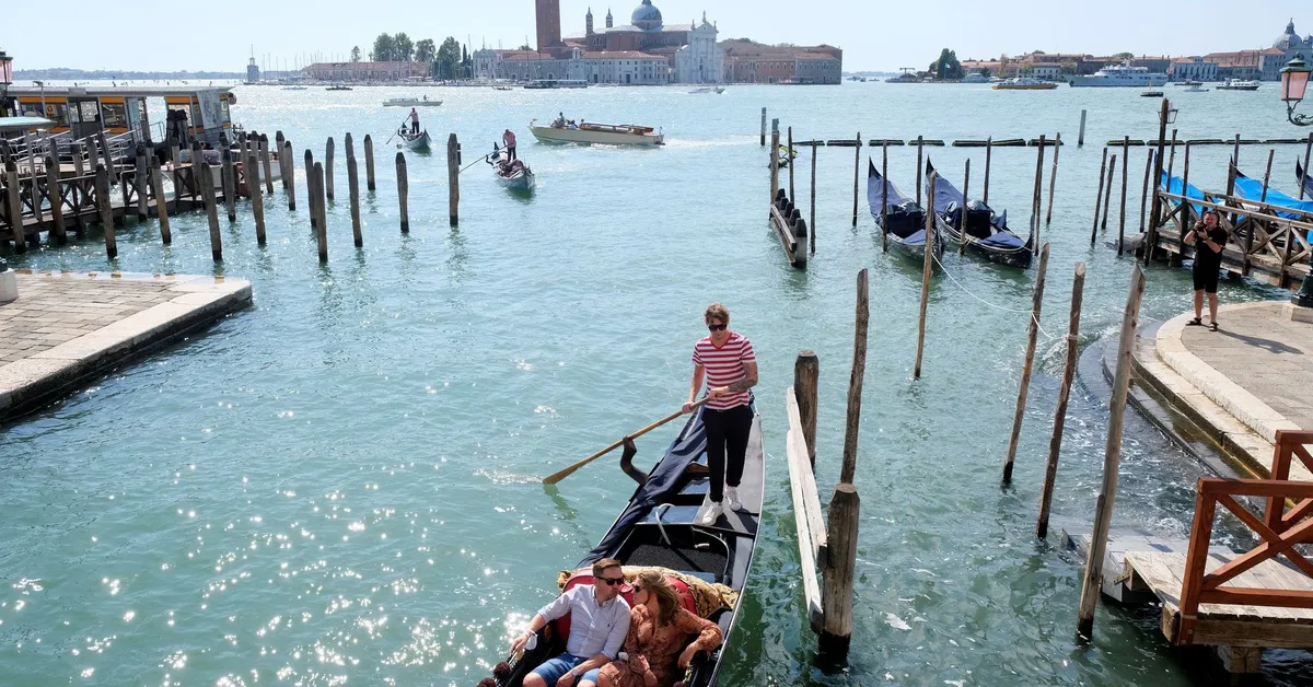 Venice (Italy) chuẩn bị thu phí du lịch và yêu cầu du khách đặt chỗ - Ảnh 1.