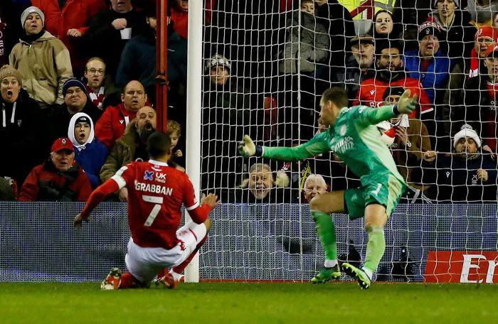 Thua sốc Nottingham Forest, Arsenal dừng bước ở vòng 3 FA Cup - Ảnh 4. Thua sốc Nottingham Forest, Arsenal dừng bước ở vòng 3 FA Cup - Ảnh 4.