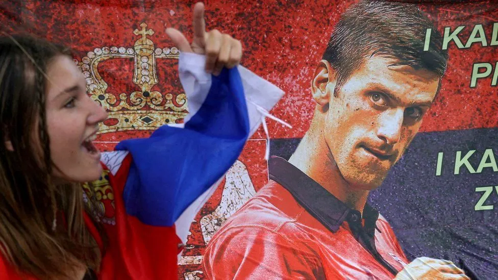 Phản ứng trái chiều khi Novak Djokovic thắng kiện - Ảnh 1.