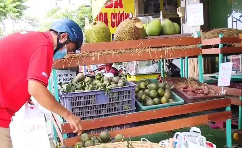 Kho lưu trữ thực phẩm dành cho người khó khăn - Ảnh 2.