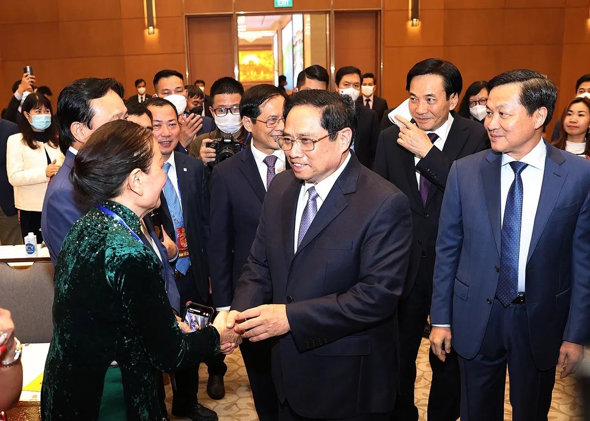 Thủ tướng: Cội nguồn Việt Nam luôn hiện hữu trong mỗi trái tim người Việt dù ở đâu - Ảnh 1. Thủ tướng: Cội nguồn Việt Nam luôn hiện hữu trong mỗi trái tim người Việt dù ở đâu - Ảnh 1.