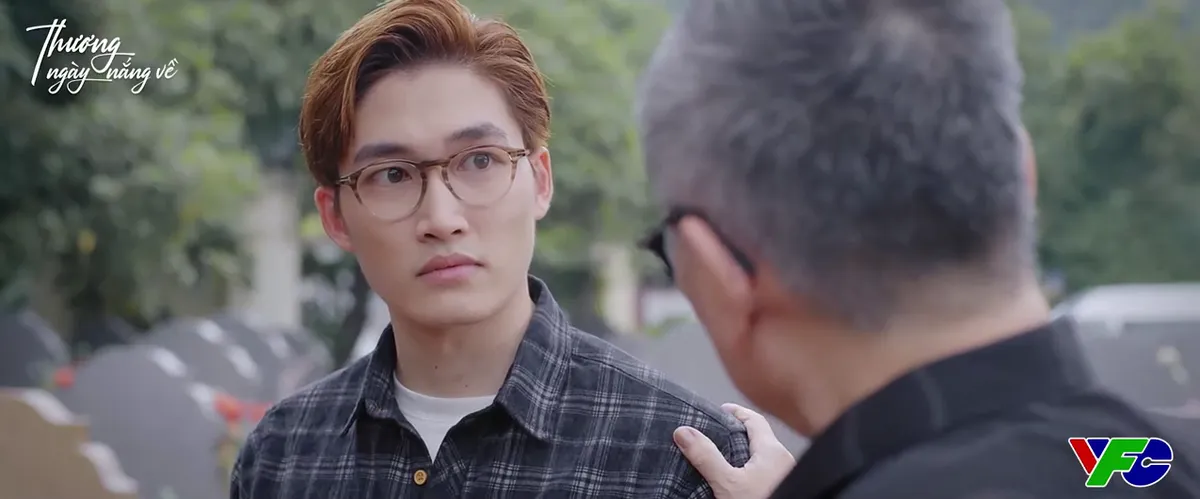 Thương ng&agrave;y nắng về - Tập 33: H&eacute; lộ c&aacute;i chết nhiều b&iacute; ẩn của mẹ Duy - Ảnh 2.