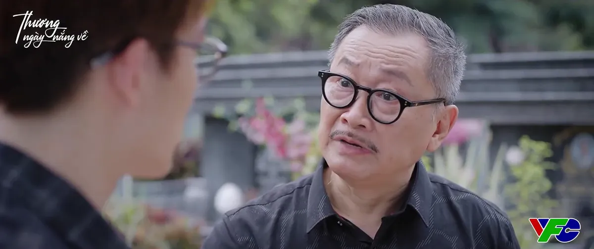 Thương ng&agrave;y nắng về - Tập 33: H&eacute; lộ c&aacute;i chết nhiều b&iacute; ẩn của mẹ Duy - Ảnh 3.