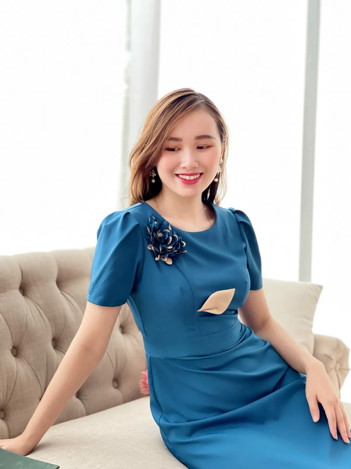 Emvy Fashion - Chinh phục mọi phong cách cùng thiết kế công sở độc đáo - Ảnh 3.