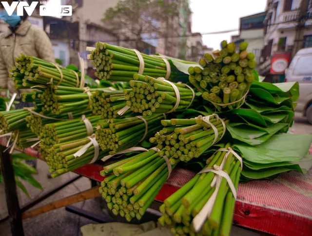 Sát Tết, chợ lá dong lớn nhất Thủ đô vẫn thưa vắng - Ảnh 5.