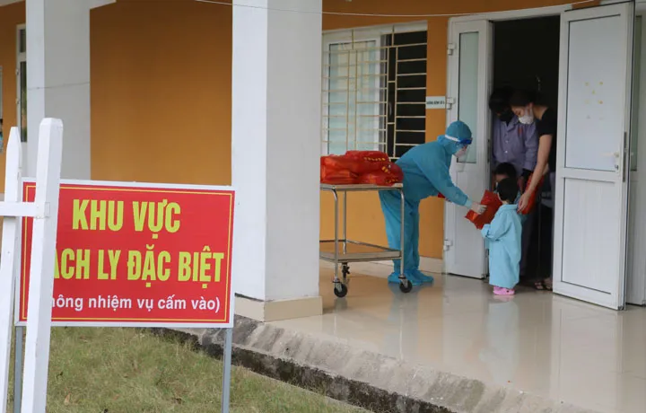Tết tại khu cách ly - Ảnh 2. Tết tại khu cách ly - Ảnh 2.