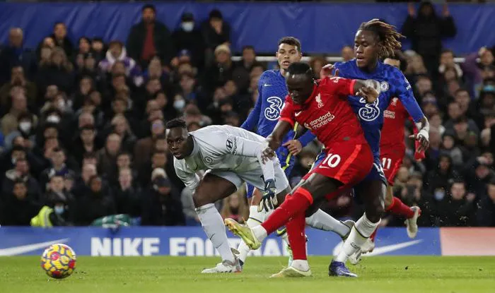 Chelsea và Liverpool chia điểm trong trận đấu kịch tính - Ảnh 1. Chelsea và Liverpool chia điểm trong trận đấu kịch tính - Ảnh 1.