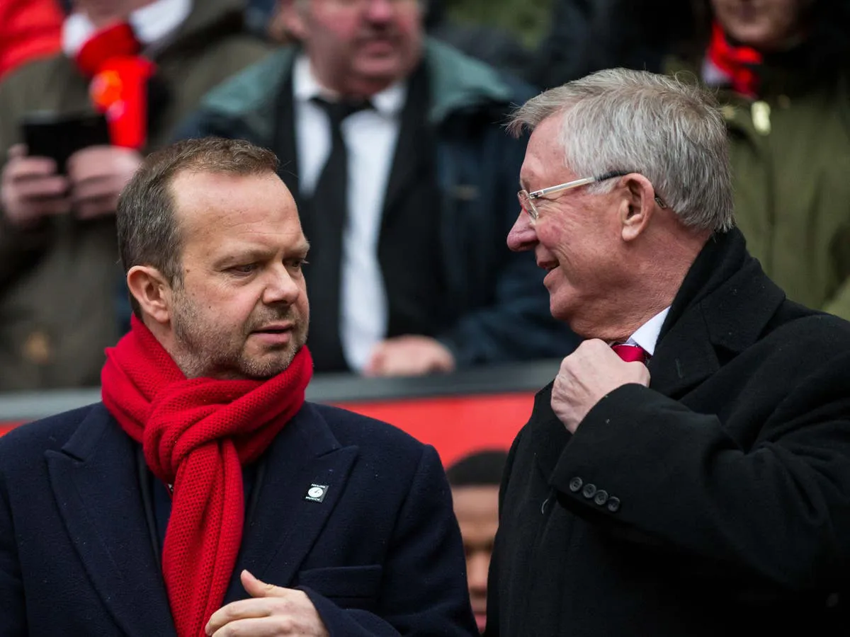 Ed Woodward rời ban lãnh đạo Manchester United - Ảnh 1. Ed Woodward rời ban lãnh đạo Manchester United - Ảnh 1.
