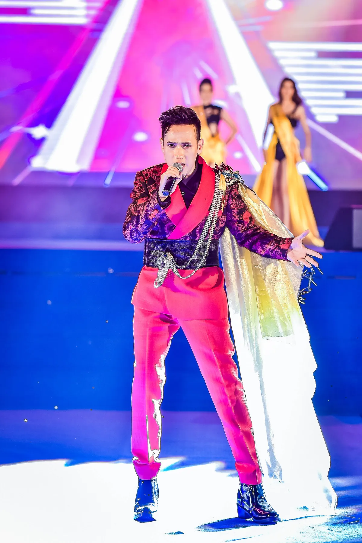 Hữu Anh &ndash; Thanh Nhi đăng quang Mister & Miss Vietnam Fitness Model 2021 - Ảnh 3.