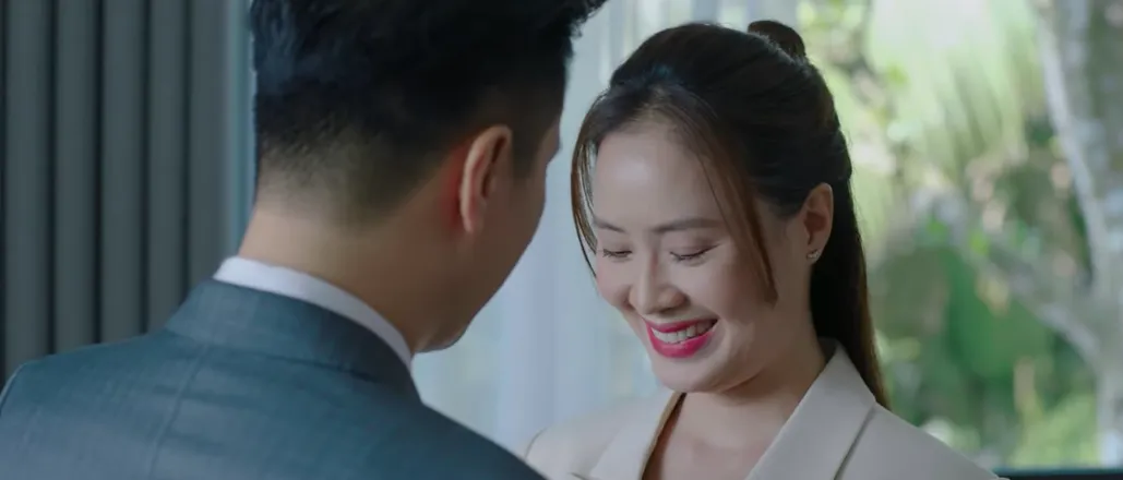Hành trình công lý - Tập 1: Hoàng (Việt Anh) nịnh vợ dẻo như kẹo kéo - Ảnh 2.