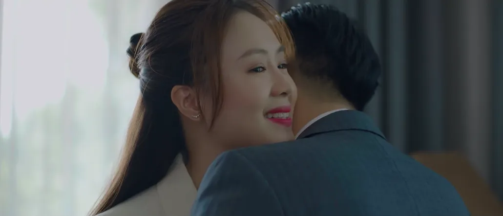 Hành trình công lý - Tập 1: Hoàng (Việt Anh) nịnh vợ dẻo như kẹo kéo - Ảnh 4.