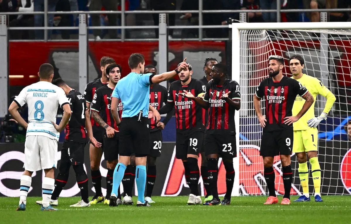 Hạ AC Milan, Chelsea lên đỉnh bảng Champions League - Ảnh 1. Hạ AC Milan, Chelsea lên đỉnh bảng Champions League - Ảnh 1.
