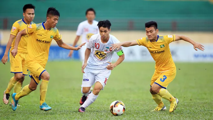 HAGL vs SLNA: Chiến thắng để thoát khủng hoảng | 18h00 trực tiếp VTV2, VTV5 Tây Nguyên - Ảnh 2. HAGL vs SLNA: Chiến thắng để thoát khủng hoảng | 18h00 trực tiếp VTV2, VTV5 Tây Nguyên - Ảnh 2.