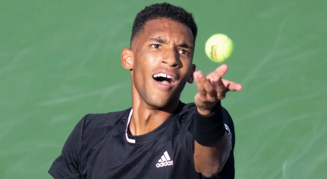 Felix Auger Aliassime vào bán kết giải quần vợt Firenze mở rộng - Ảnh 1. Felix Auger Aliassime vào bán kết giải quần vợt Firenze mở rộng - Ảnh 1.