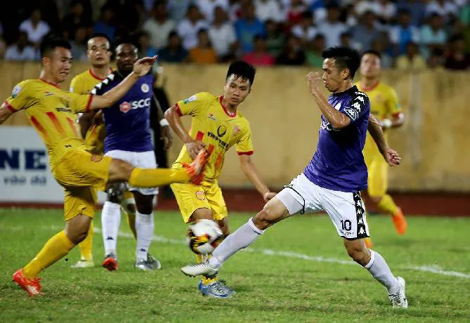 CLB Hà Nội vs CLB Nam Định: 19h15 hôm nay (15/10) tại Hàng Đẫy - Ảnh 1. CLB Hà Nội vs CLB Nam Định: 19h15 hôm nay (15/10) tại Hàng Đẫy - Ảnh 1.