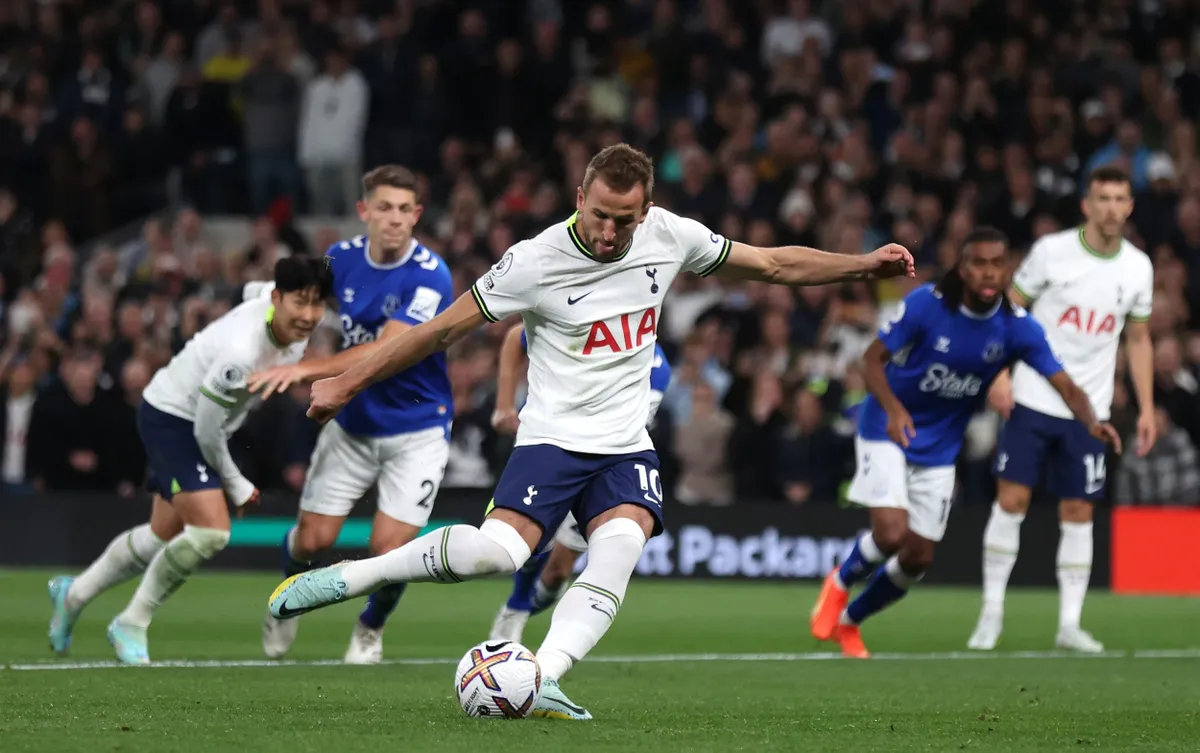 Harry Kane tỏa sáng, Tottenham phả hơi nóng lên Arsenal - Ảnh 2. Harry Kane tỏa sáng, Tottenham phả hơi nóng lên Arsenal - Ảnh 2.