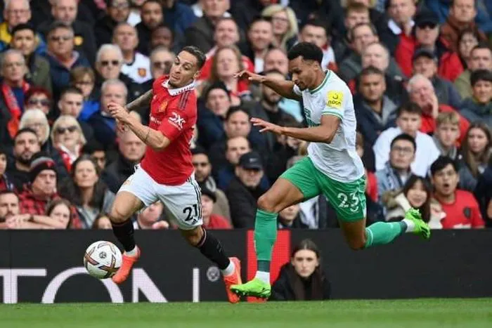 Manchester United chia điểm với Newcastle - Ảnh 2. Manchester United chia điểm với Newcastle - Ảnh 2.