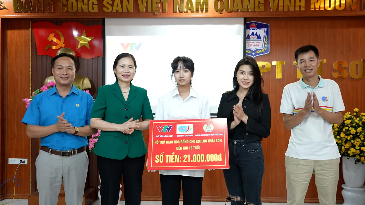 Quỹ Tấm lòng Việt thực hiện dự án Viết tiếp ước mơ tại tỉnh Bắc Giang và tỉnh Thái Bình - Ảnh 2.