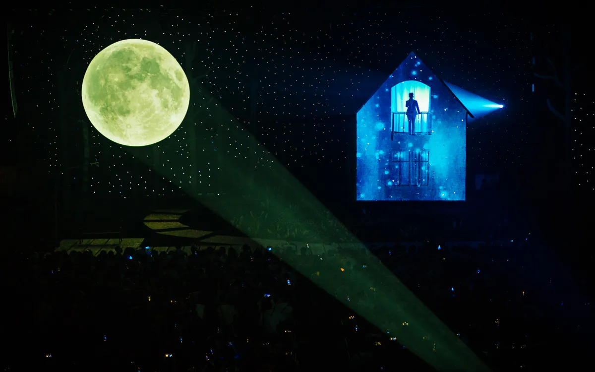 Yên Concert của Hoàng Dũng bùng nổ tại TP.HCM - Ảnh 6.