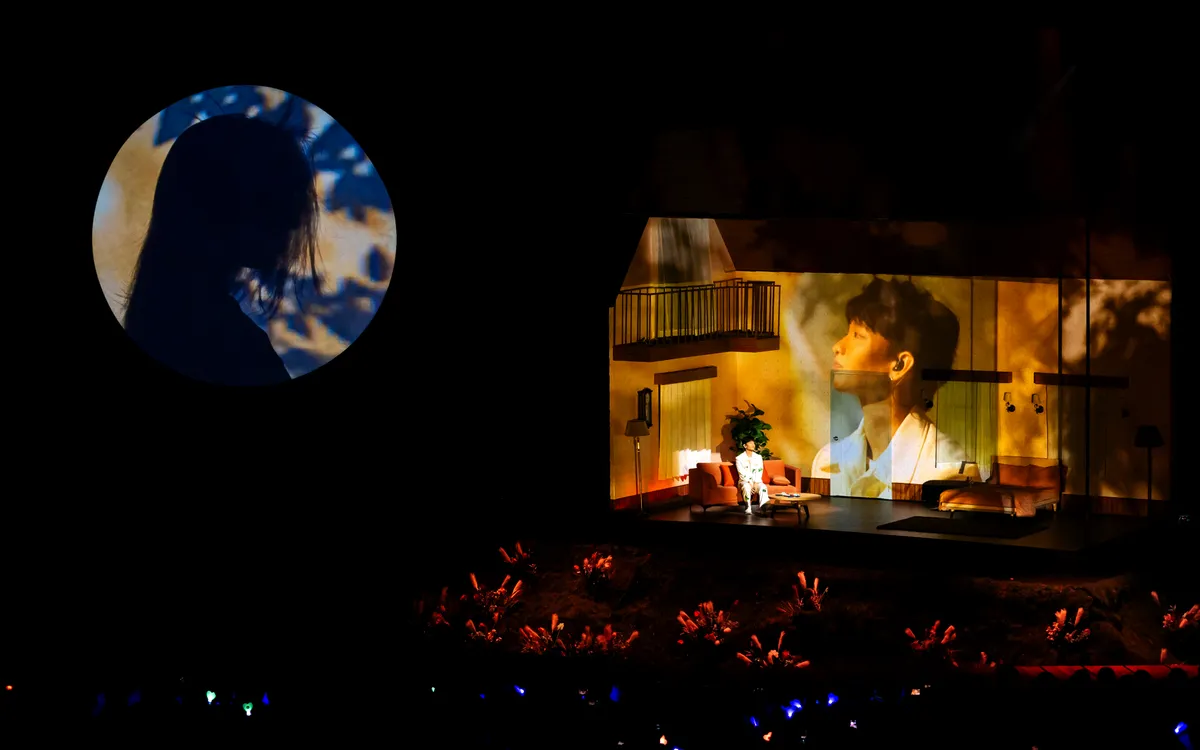 Yên Concert của Hoàng Dũng bùng nổ tại TP.HCM - Ảnh 5.