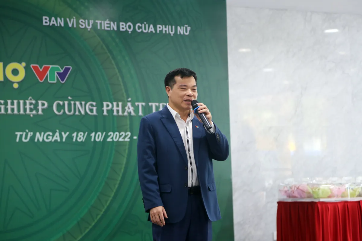 Công đoàn Đài THVN tổ chức mít tinh, hội chợ chào mừng ngày Phụ nữ Việt Nam - Ảnh 3.