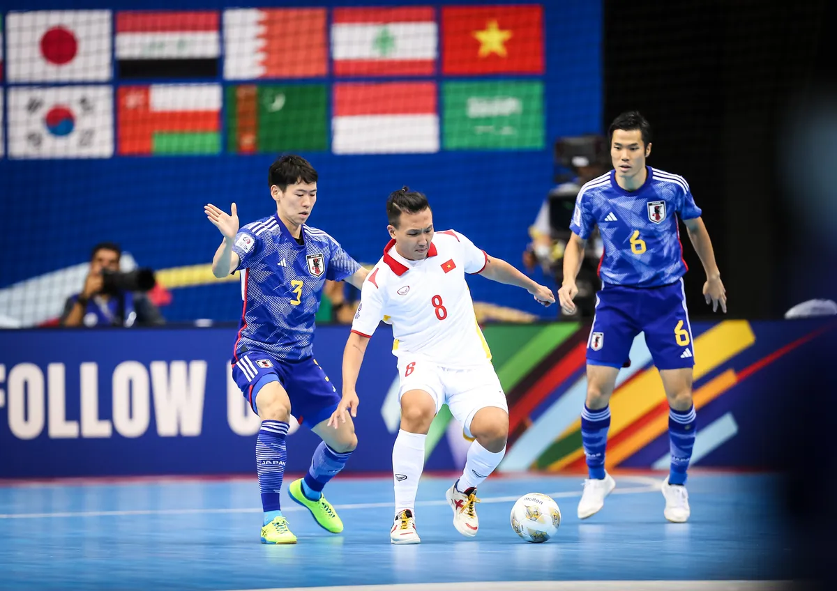 Xác định đối thủ của ĐT Việt Nam ở tứ kết giải futsal châu Á - Ảnh 1. Xác định đối thủ của ĐT Việt Nam ở tứ kết giải futsal châu Á - Ảnh 1.