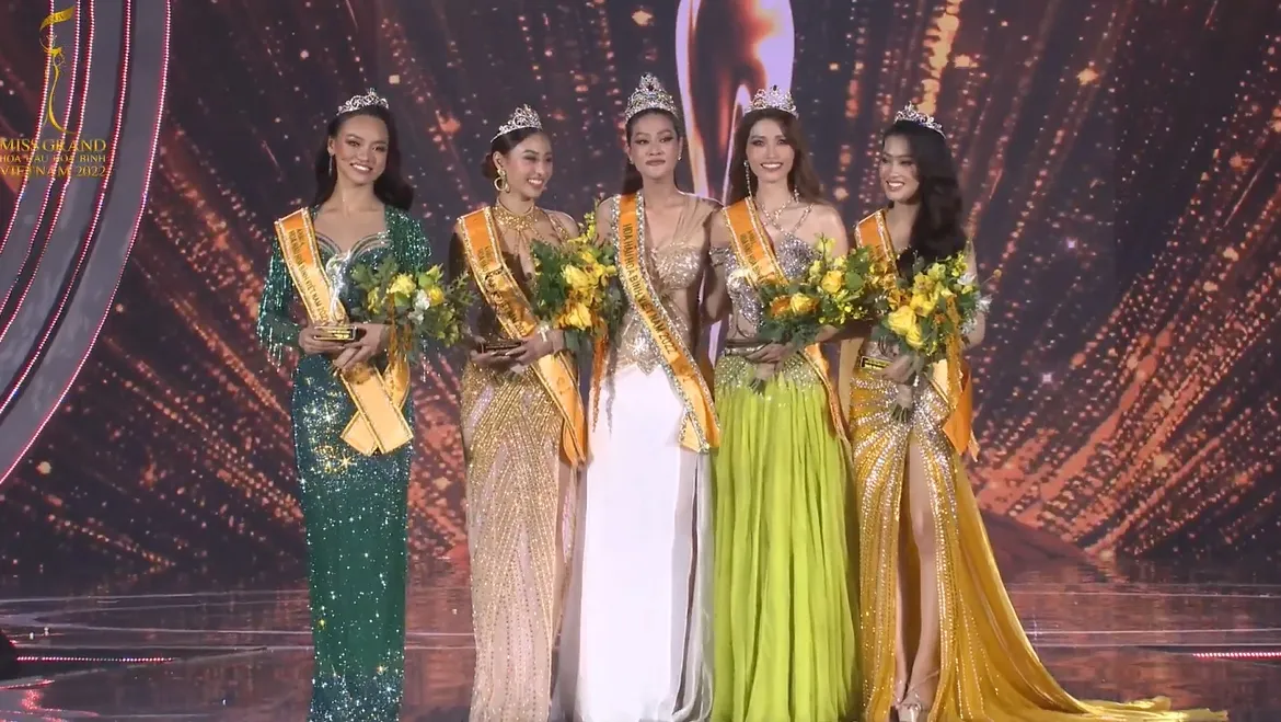 Đoàn Thiên Ân đăng quang Miss Grand Vietnam 2022 - Ảnh 3.