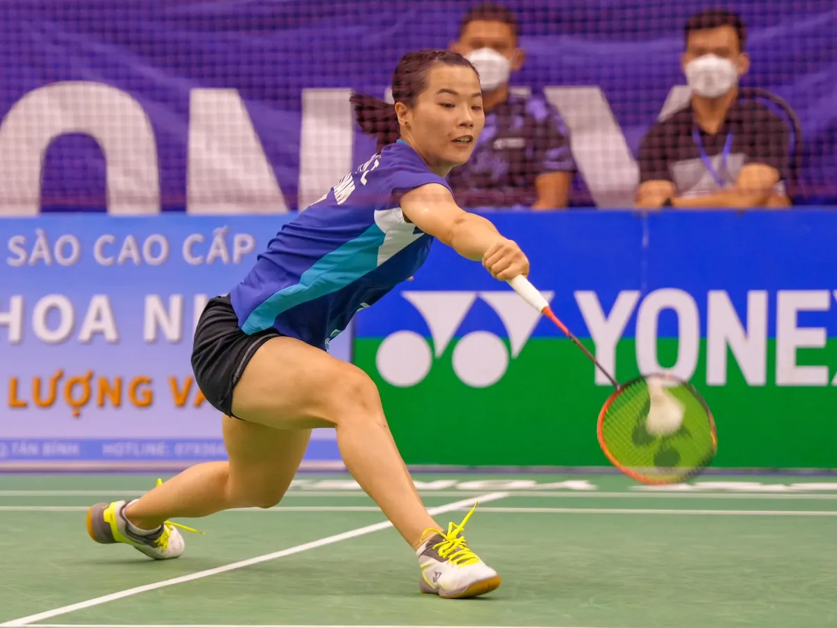 Đánh bại Vũ Thị Trang, Thùy Linh thẳng tiến chung kết Việt Nam mở rộng 2022 - Ảnh 1. Đánh bại Vũ Thị Trang, Thùy Linh thẳng tiến chung kết Việt Nam mở rộng 2022 - Ảnh 1.