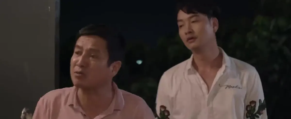 Thông gia ngõ hẹp - Tập 10: Cụ Thập bị ông Phúc bắt gặp trốn ở nhà Linh - Ảnh 2.