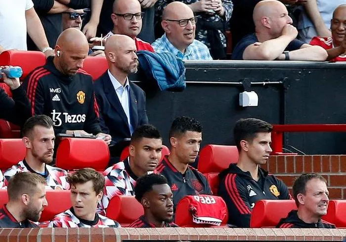 Erik Ten Hag nói gì khi Ronaldo bỏ về sớm trong trận thắng Tottenham? - Ảnh 2. Erik Ten Hag nói gì khi Ronaldo bỏ về sớm trong trận thắng Tottenham? - Ảnh 2.