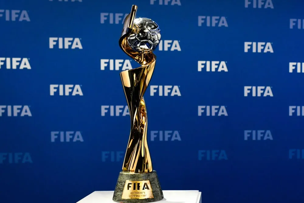 HLV Mai Đức Chung lên đường tham dự lễ bốc thăm VCK FIFA World Cup nữ Australia/New Zealand 2023 - Ảnh 3. HLV Mai Đức Chung lên đường tham dự lễ bốc thăm VCK FIFA World Cup nữ Australia/New Zealand 2023 - Ảnh 3.