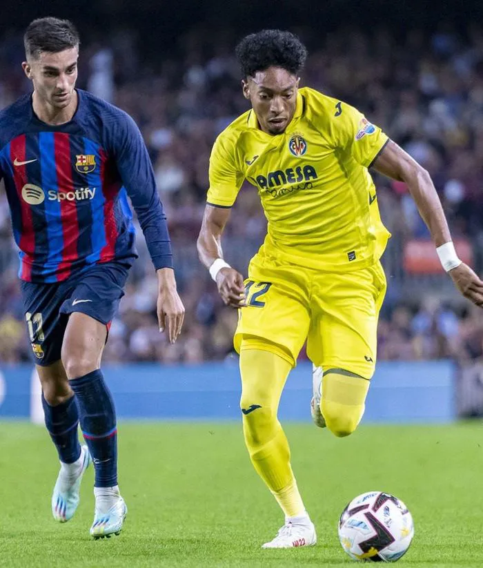 Lewandowski lập cú đúp, Barcelona thắng nhàn Villarreal - Ảnh 1. Lewandowski lập cú đúp, Barcelona thắng nhàn Villarreal - Ảnh 1.