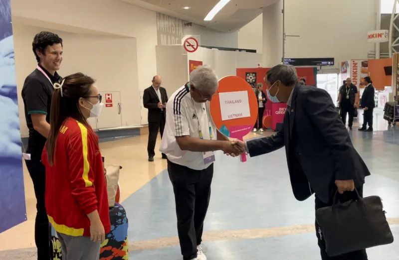 HLV Mai Đức Chung có mặt tại New Zealand, khởi động chiến dịch World Cup nữ 2023 - Ảnh 1. HLV Mai Đức Chung có mặt tại New Zealand, khởi động chiến dịch World Cup nữ 2023 - Ảnh 1.