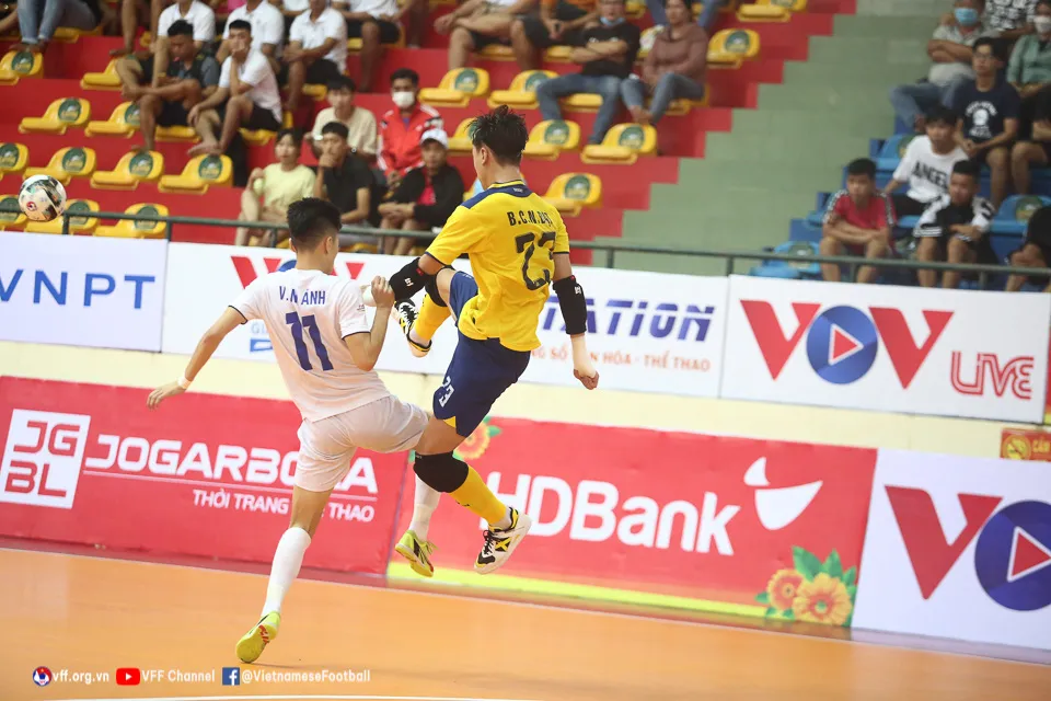 Vòng 10 giải futsal HDBank VĐQG 2022: Thái Sơn Nam và Thái Sơn Bắc cùng thắng đậm - Ảnh 2. Vòng 10 giải futsal HDBank VĐQG 2022: Thái Sơn Nam và Thái Sơn Bắc cùng thắng đậm - Ảnh 2.