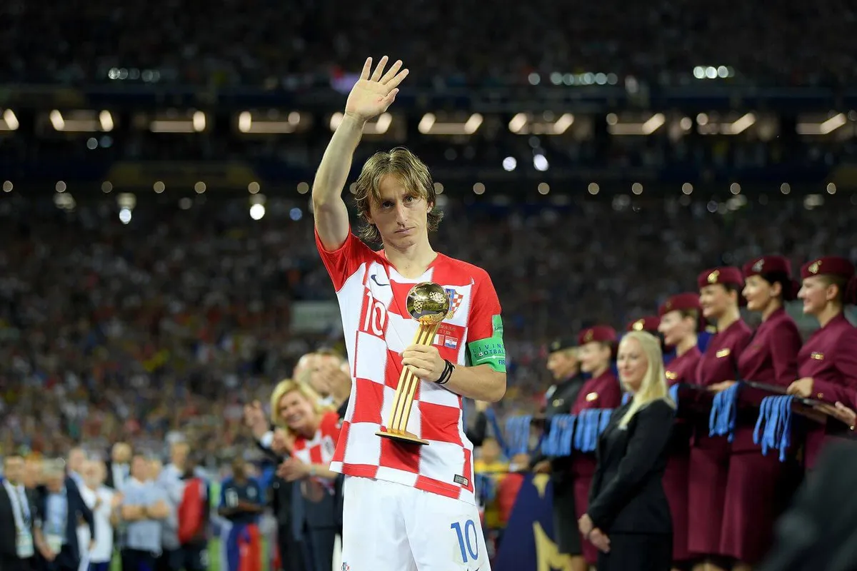 Luka Modric ấn định ngày giã từ ĐT Croatia - Ảnh 1. Luka Modric ấn định ngày giã từ ĐT Croatia - Ảnh 1.