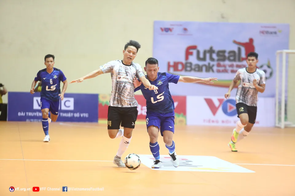 Vòng 12 giải futsal VĐQG 2022: Thái Sơn Nam tạo mưa bàn thắng, Sahako FC vững ngôi đầu bảng - Ảnh 1. Vòng 12 giải futsal VĐQG 2022: Thái Sơn Nam tạo mưa bàn thắng, Sahako FC vững ngôi đầu bảng - Ảnh 1.