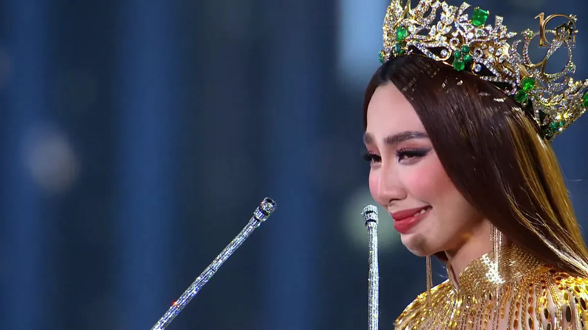 Thùy Tiên bắn 4 thứ tiếng trong giây phút kết thúc nhiệm kỳ Miss Grand International - Ảnh 5.