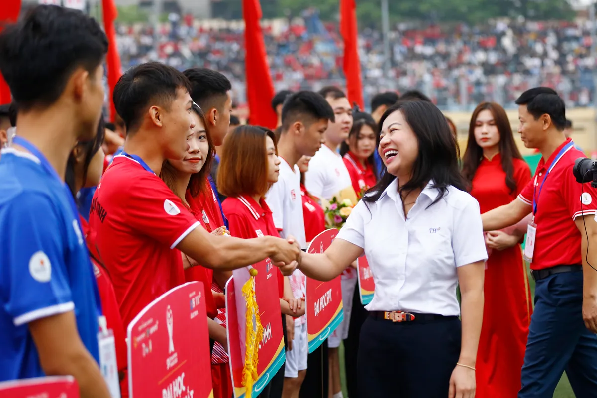 Khai mạc VCK giải vô địch bóng đá sinh viên toàn quốc 2022 - Ảnh 7. Khai mạc VCK giải vô địch bóng đá sinh viên toàn quốc 2022 - Ảnh 7.