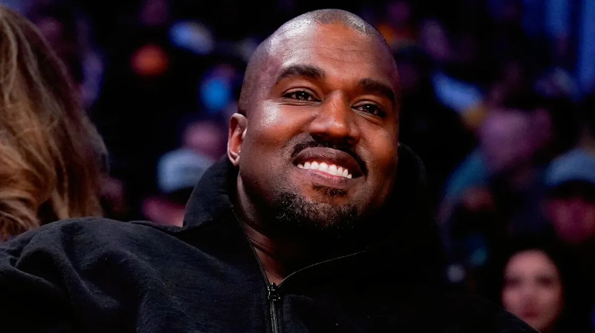 Không có công ty thu âm và hợp đồng xuất bản, Kanye West sẽ phát hành âm nhạc như thế nào? - Ảnh 3.