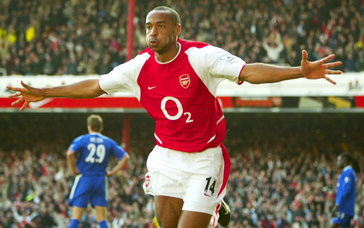 Thierry Henry: VAR đ&atilde; giết chết sự th&uacute; vị của c&aacute;c trận đấu - Ảnh 1.