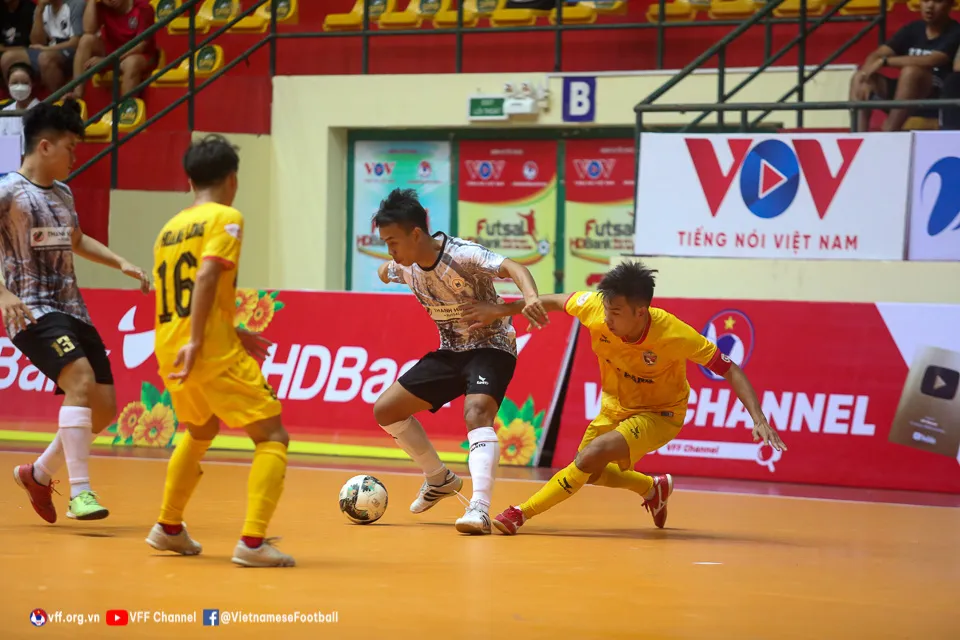 Vòng 14 giải futsal VĐQG 2022 (ngày 31/10): Sahako tiến bước dài đến ngôi vô địch - Ảnh 4. Vòng 14 giải futsal VĐQG 2022 (ngày 31/10): Sahako tiến bước dài đến ngôi vô địch - Ảnh 4.