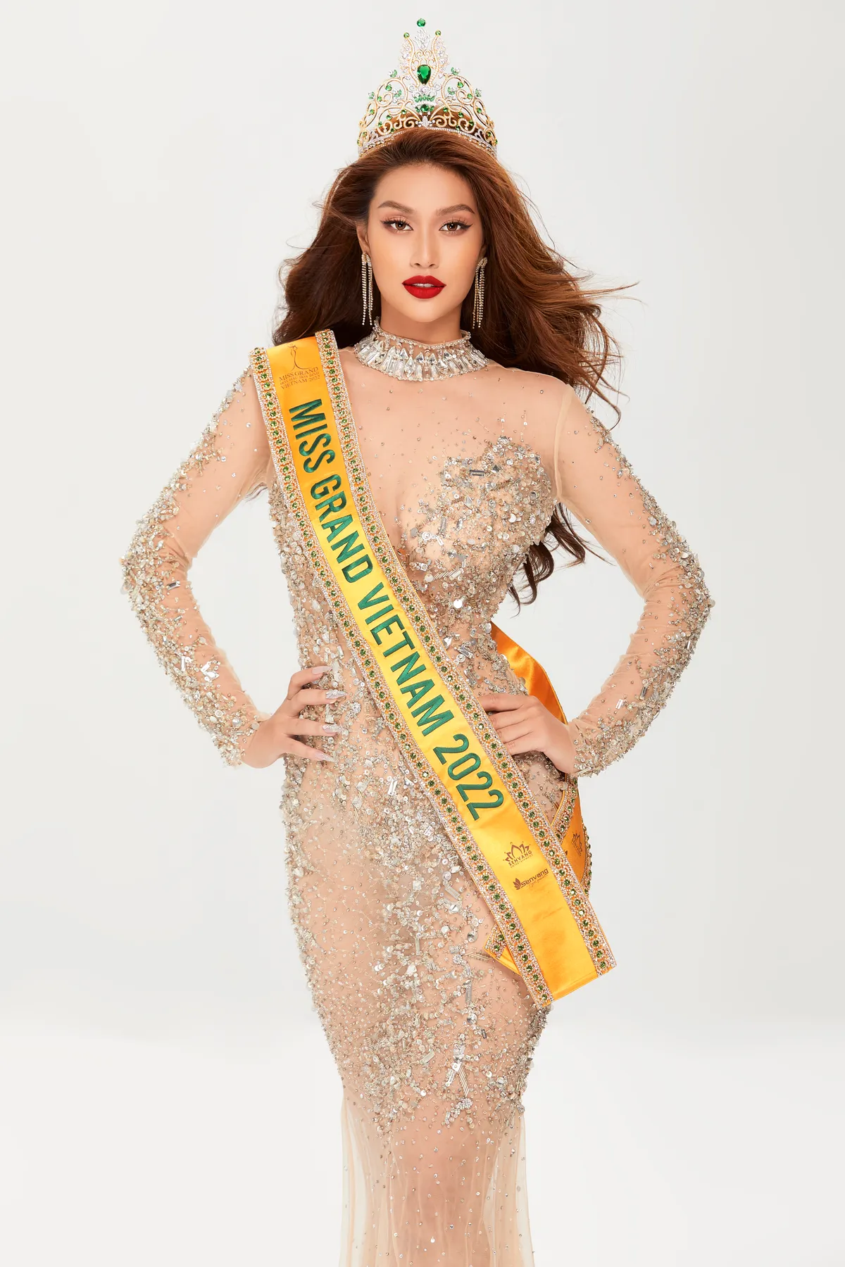 Nhan sắc tân Hoa hậu Thiên Ân trước ngày đi thi Miss Grand International 2022 - Ảnh 3.