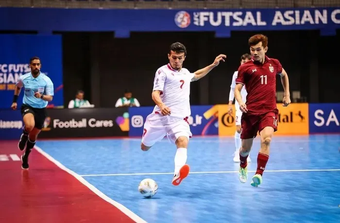 Thắng kịch tính Tajikistan, Thái Lan giành vé vào bán kết Futsal châu Á 2022 - Ảnh 1. Thắng kịch tính Tajikistan, Thái Lan giành vé vào bán kết Futsal châu Á 2022 - Ảnh 1.