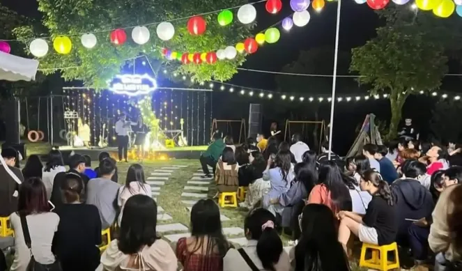Trường đại học chuyển ra ngoại thành: Băn khoăn chuyện đi lại - Ảnh 2.