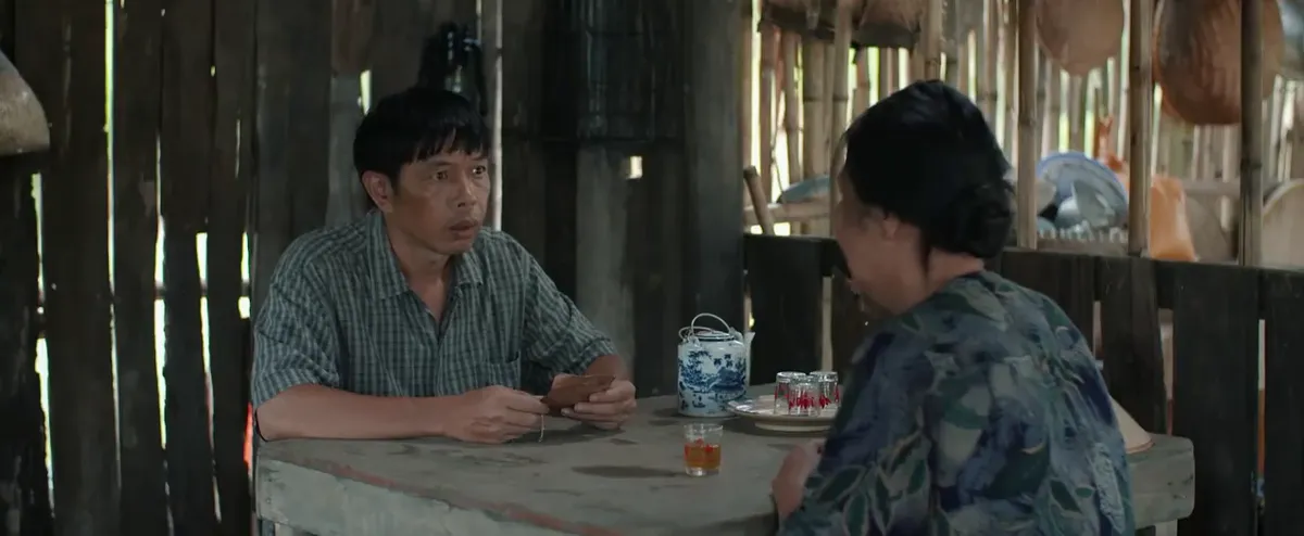 Mẹ rơm - Tập 7: B&agrave; L&agrave;nh tiết lộ sự thật mối quan hệ của Loan v&agrave; Khoản - Ảnh 3.