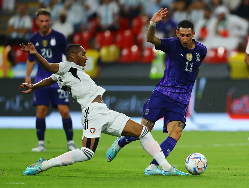 Argentina thắng nhàn UAE trước thềm World Cup - Ảnh 2.