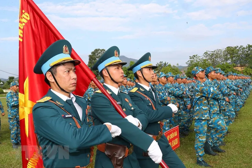 Quân chủng Phòng không - Không quân diễn tập bắn đạn thật - Ảnh 1.