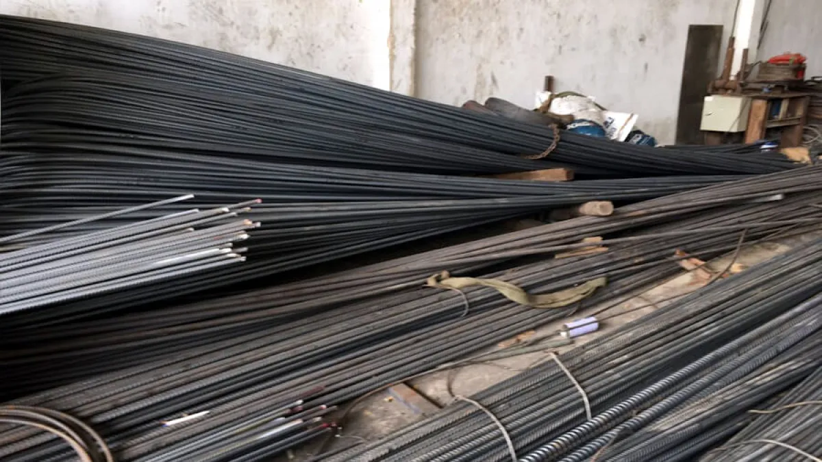 Bán rẻ không ai mua, thị trường thép cuối năm ảm đạm - Ảnh 2. Bán rẻ không ai mua, thị trường thép cuối năm ảm đạm - Ảnh 2.