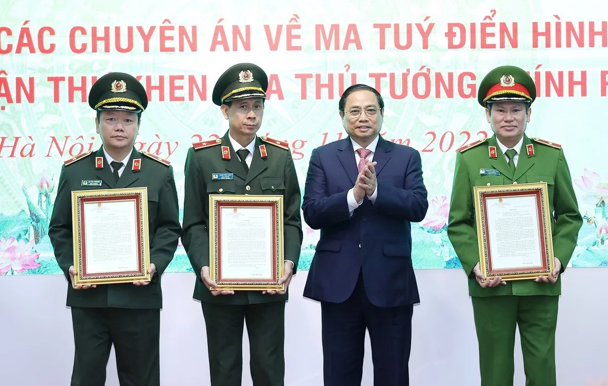 Thủ tướng Phạm Minh Chính: Không để Việt Nam là địa bàn trung chuyển ma túy quốc tế - Ảnh 2.